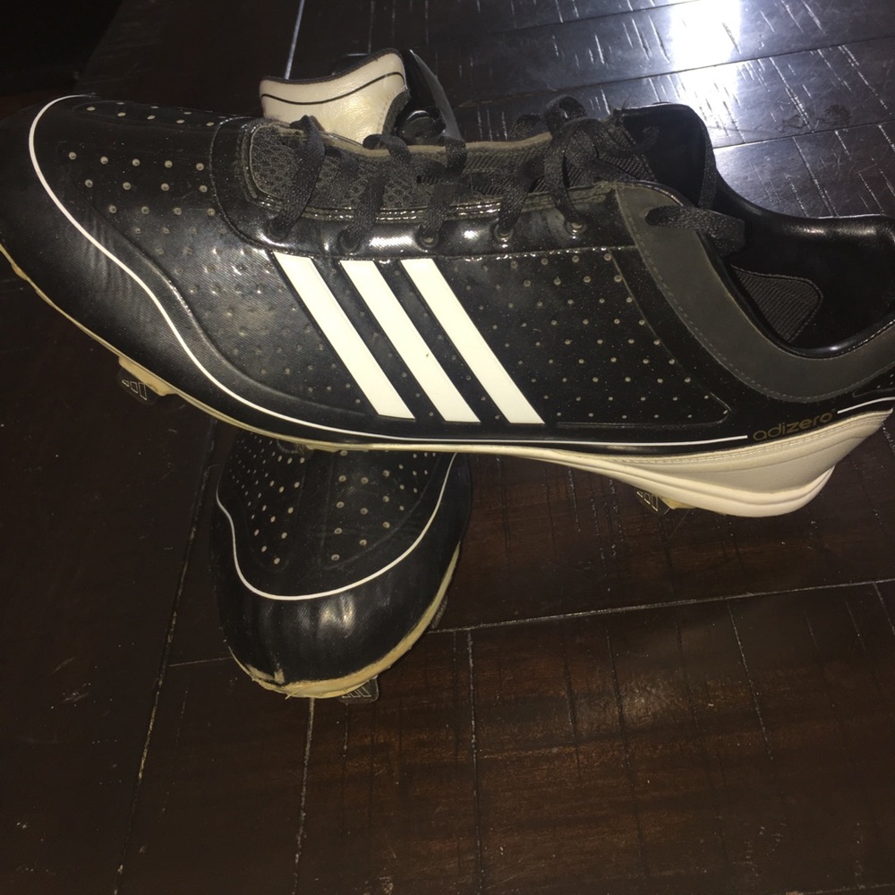 Adizero men’s baseball metal cleats